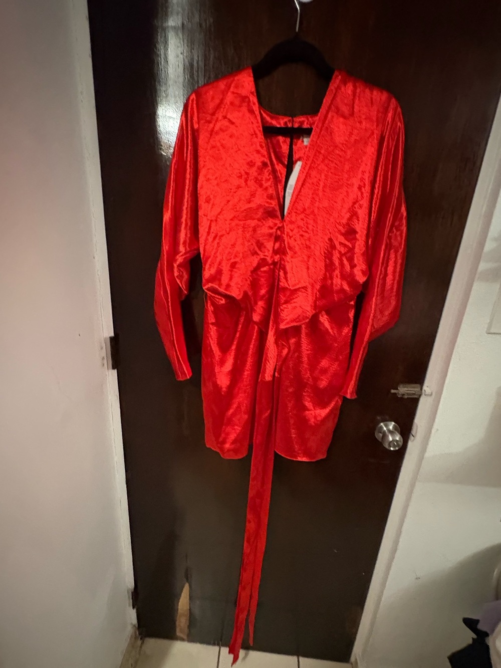 Bundle 2 for $30. NWT ASOS Red Satin Kimono Robe with Tie Belt. Size 6.